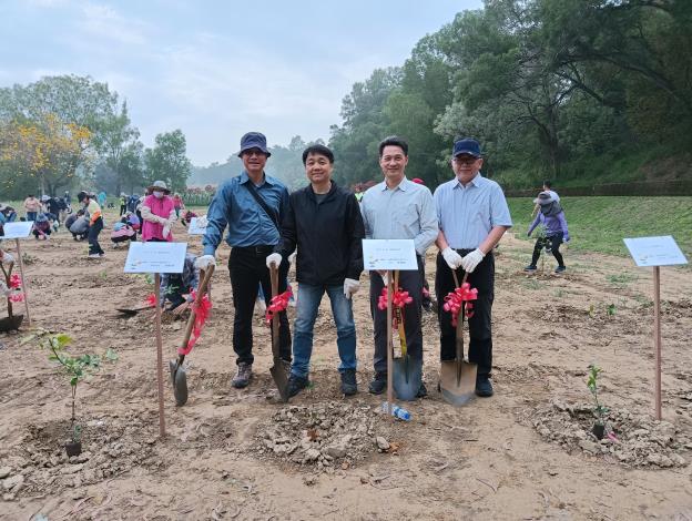 圖4.參與活動人員合照