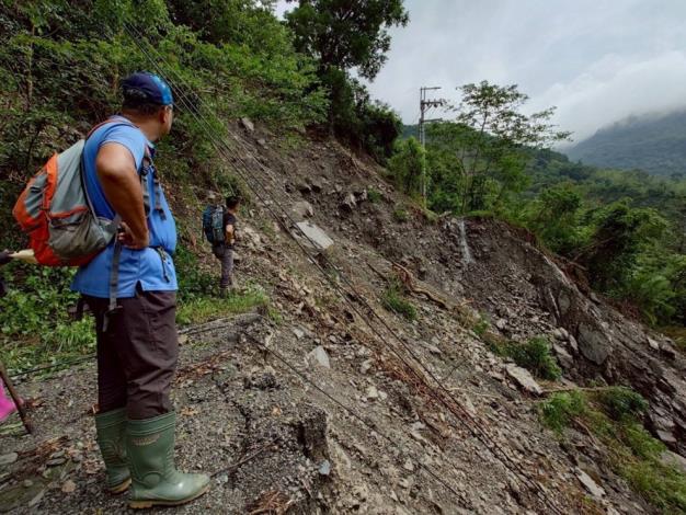 728豪雨扇平林道損毀照片2