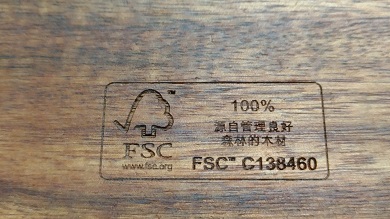 使用FSC™森林管理(FM)驗證的原料及FSC™產銷監管鏈(COC) 驗證的場所，其生產產品可標示驗證標章
