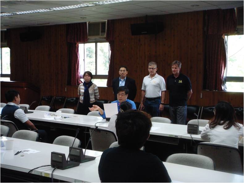 圖1.2014年11月21日在林業試驗所舉行台灣首次的國際樹藝師認證考試，特別邀請ISA總會理事長(右1)來台主持